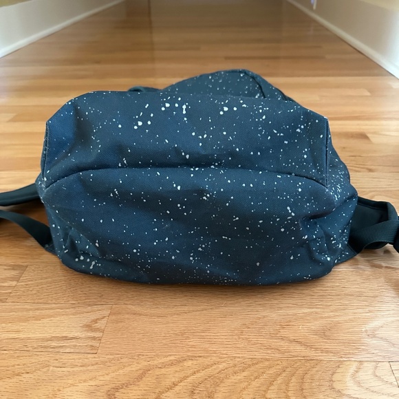 Nike Speckle Paint Splatter Green White Backpack - Picture 10 of 15